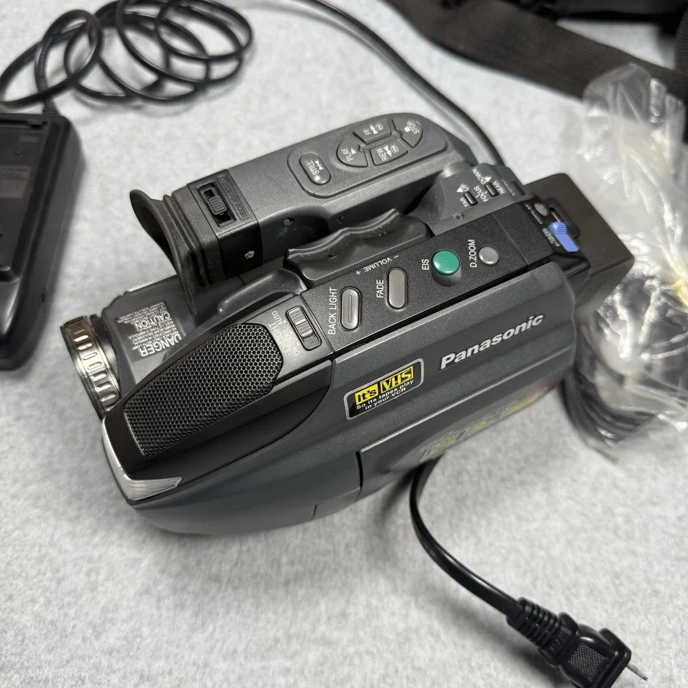 Panasonic Palmcorder VHS c Original Charger User Manual Carrying Case